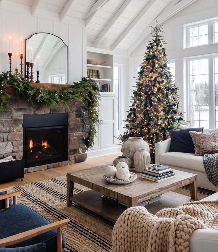 cozy Livingroom decorated for Christmas
