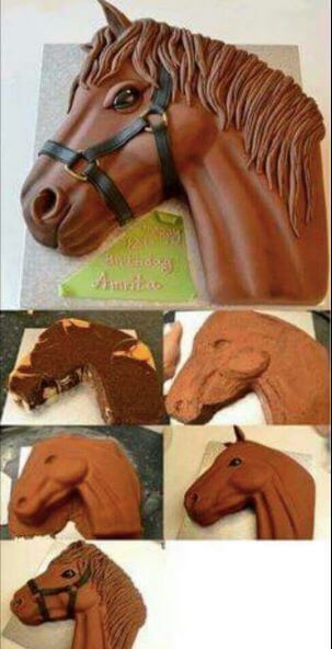 3-d horse head cake