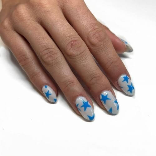 stars painted on nails