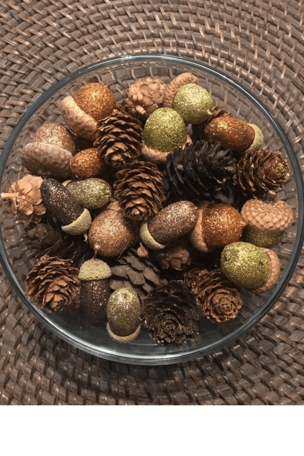 painted acorns